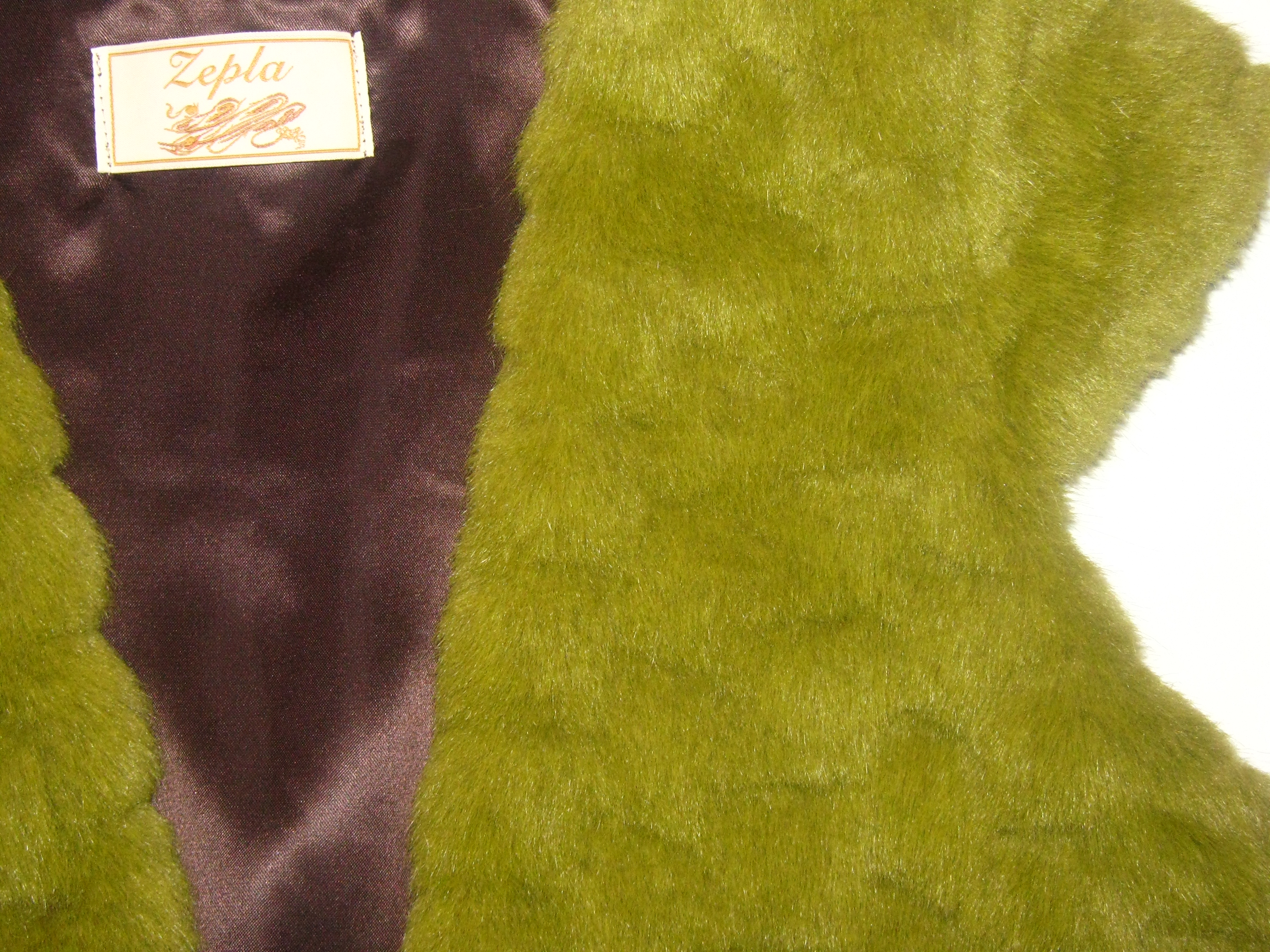 green-faux-fur-cropped-gilet-size-10-races-hats-wedding-hat-womens